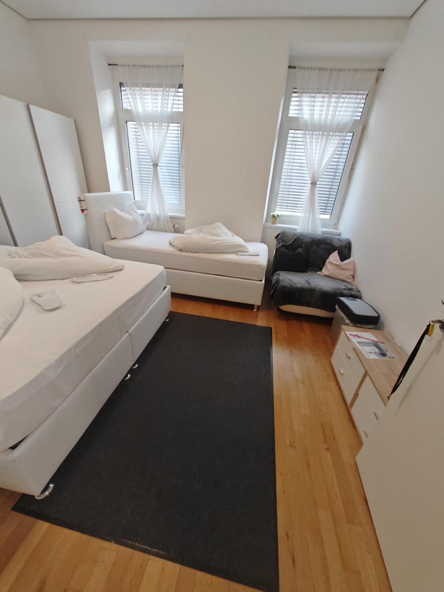 Abai Apartments 1140 Only Www-On-Line-Check-In & Selfservice Vienna Exterior photo